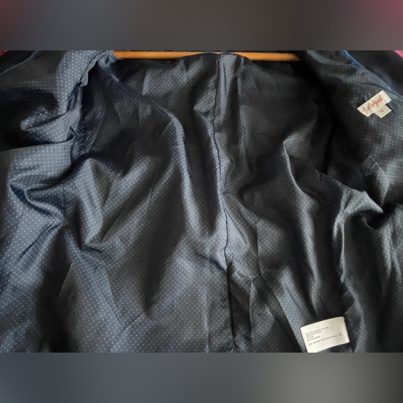 Cat & Jack 12 navy blue blazer. Polka dot inside. Exc cond - Picture 9 of 11